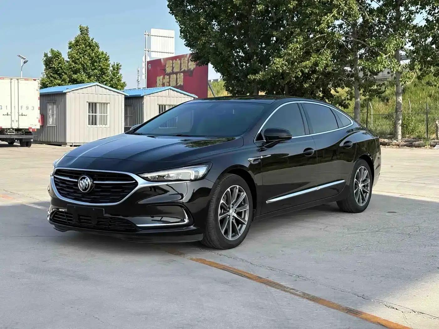 Buick LaCrosse 2019 28T Luxury Edition — миниатюра 1