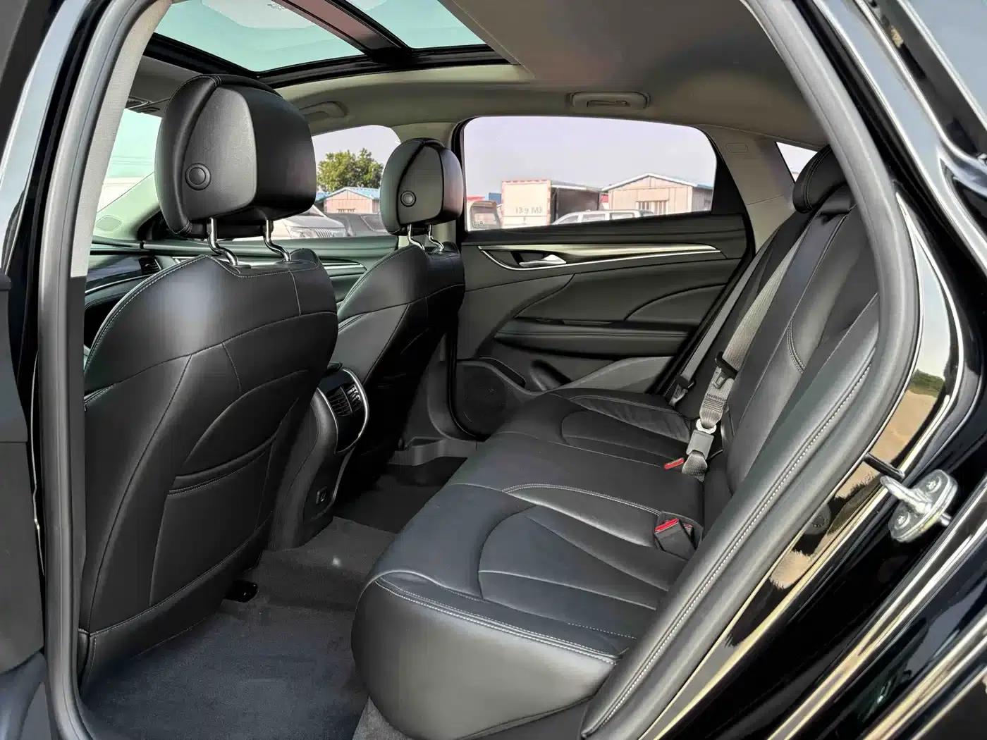 Buick LaCrosse 2019 28T Luxury Edition — миниатюра 5