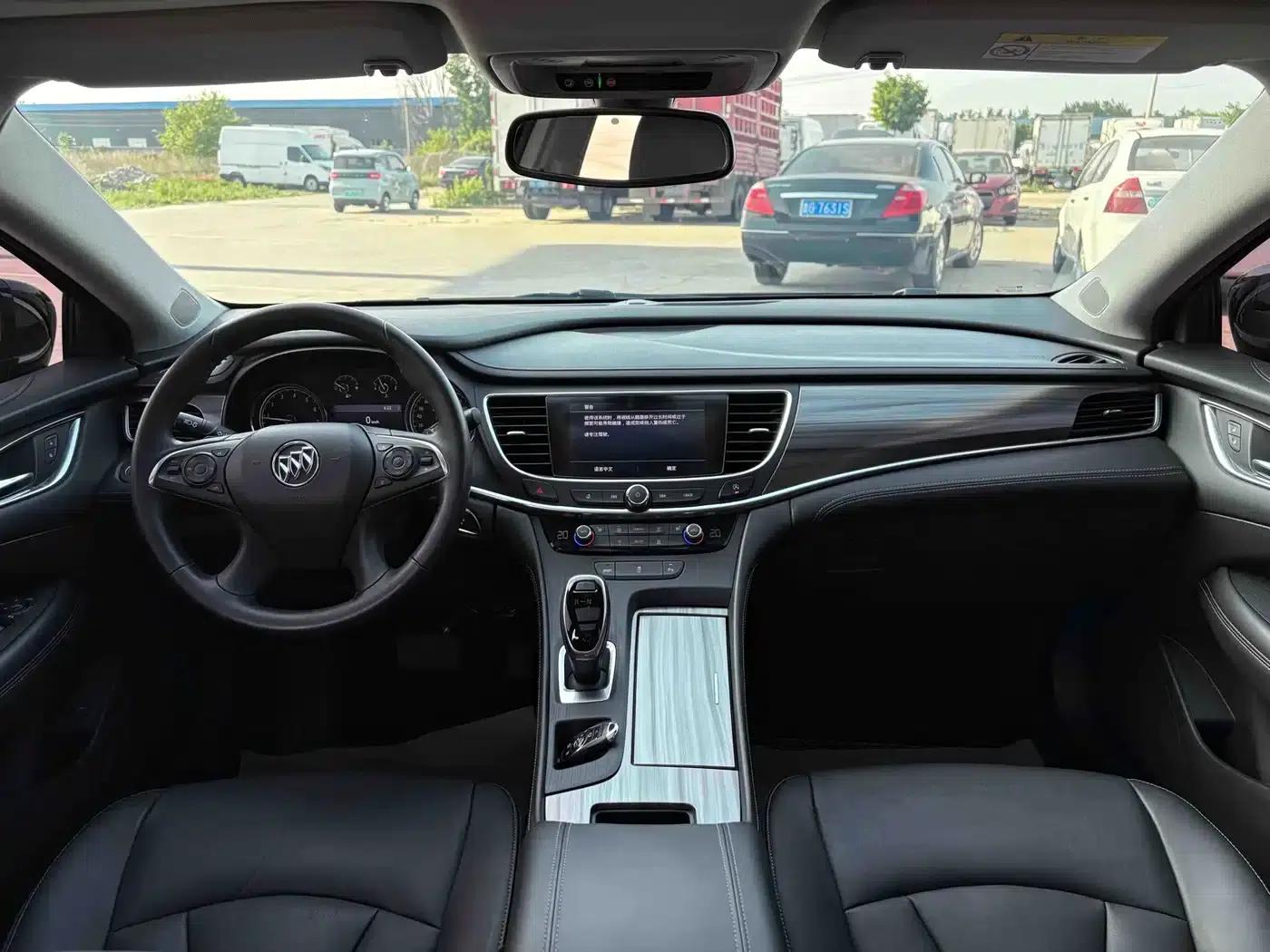 Buick LaCrosse 2019 28T Luxury Edition — миниатюра 6
