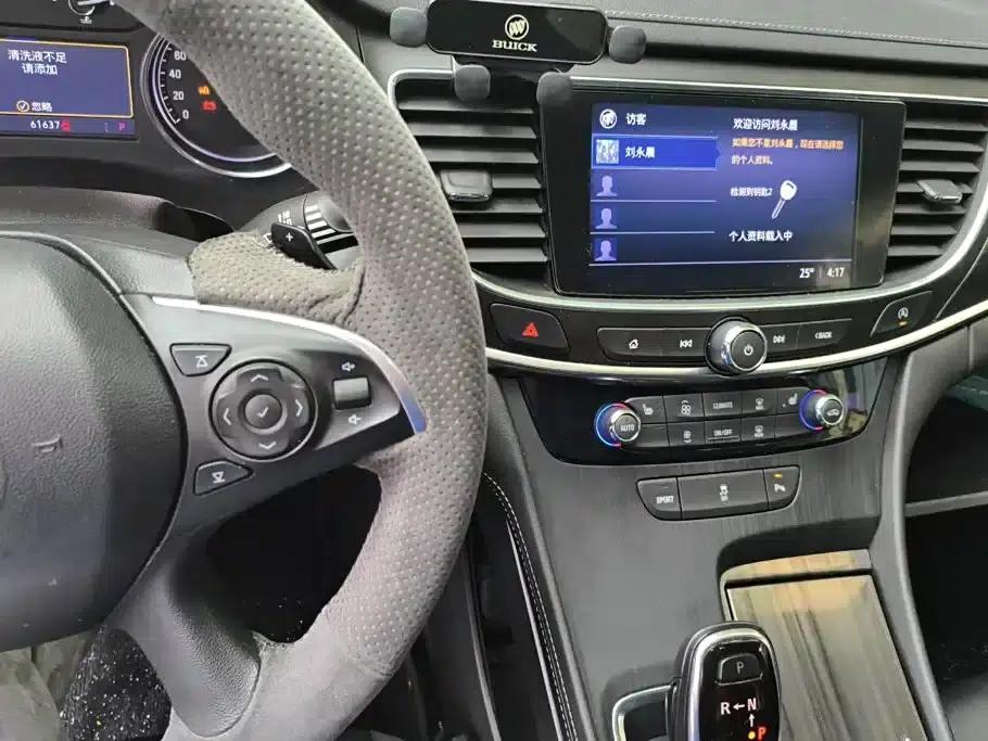 Buick LaCrosse 2019 28T Luxury Edition — миниатюра 13
