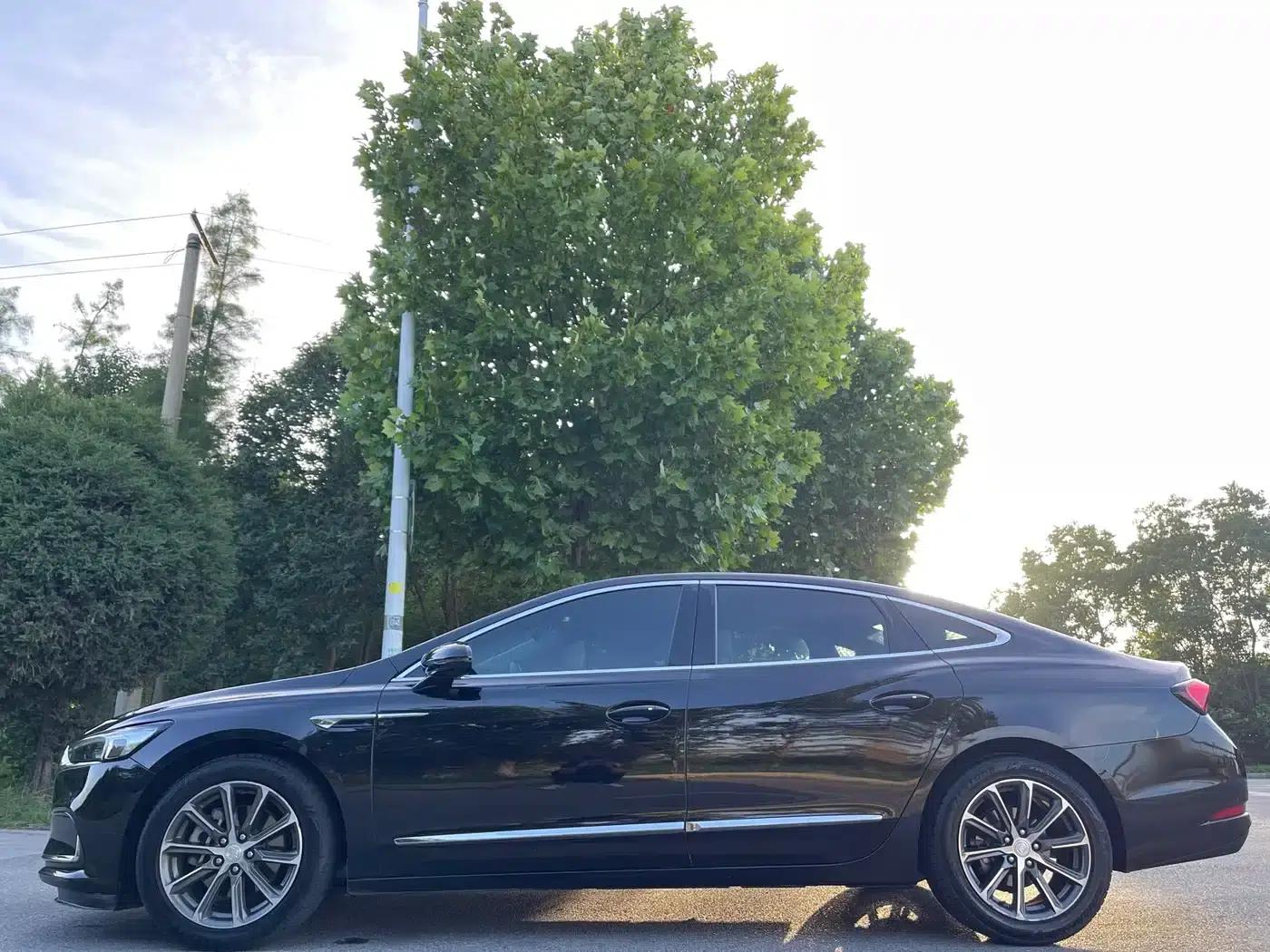 Buick LaCrosse 2019 28T Luxury Edition — миниатюра 4