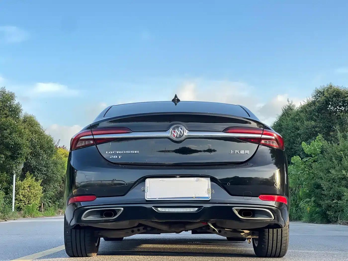 Buick LaCrosse 2019 28T Luxury Edition — миниатюра 6