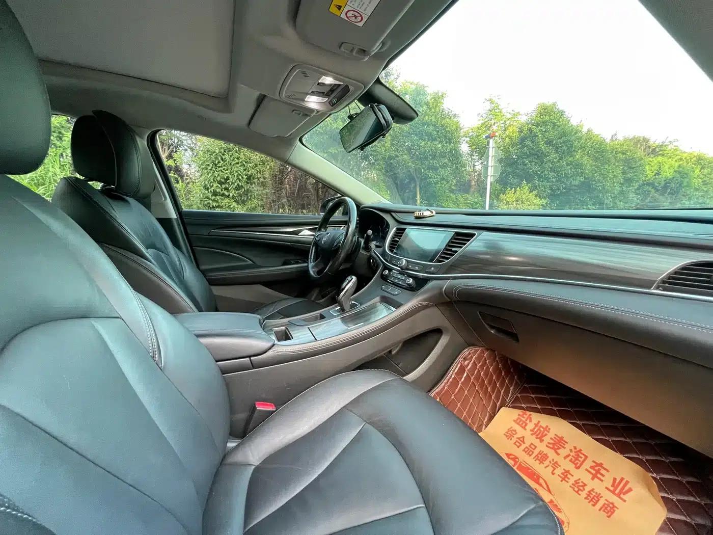Buick LaCrosse 2019 28T Luxury Edition — миниатюра 10