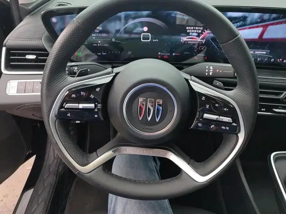 Buick LaCrosse 2023 28T Premium Edition — миниатюра 15