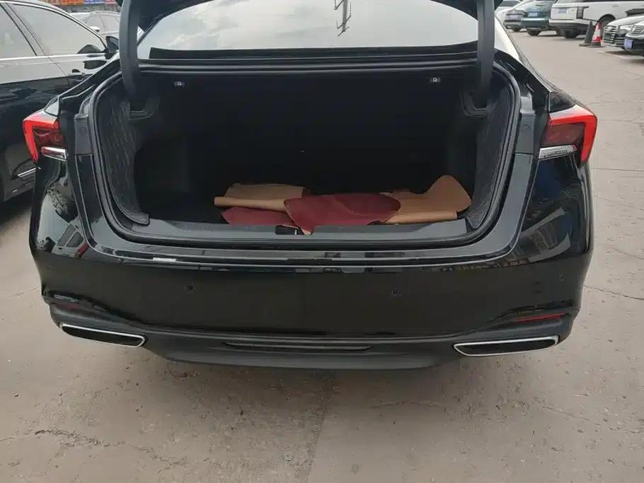 Buick LaCrosse 2023 28T Premium Edition — миниатюра 4