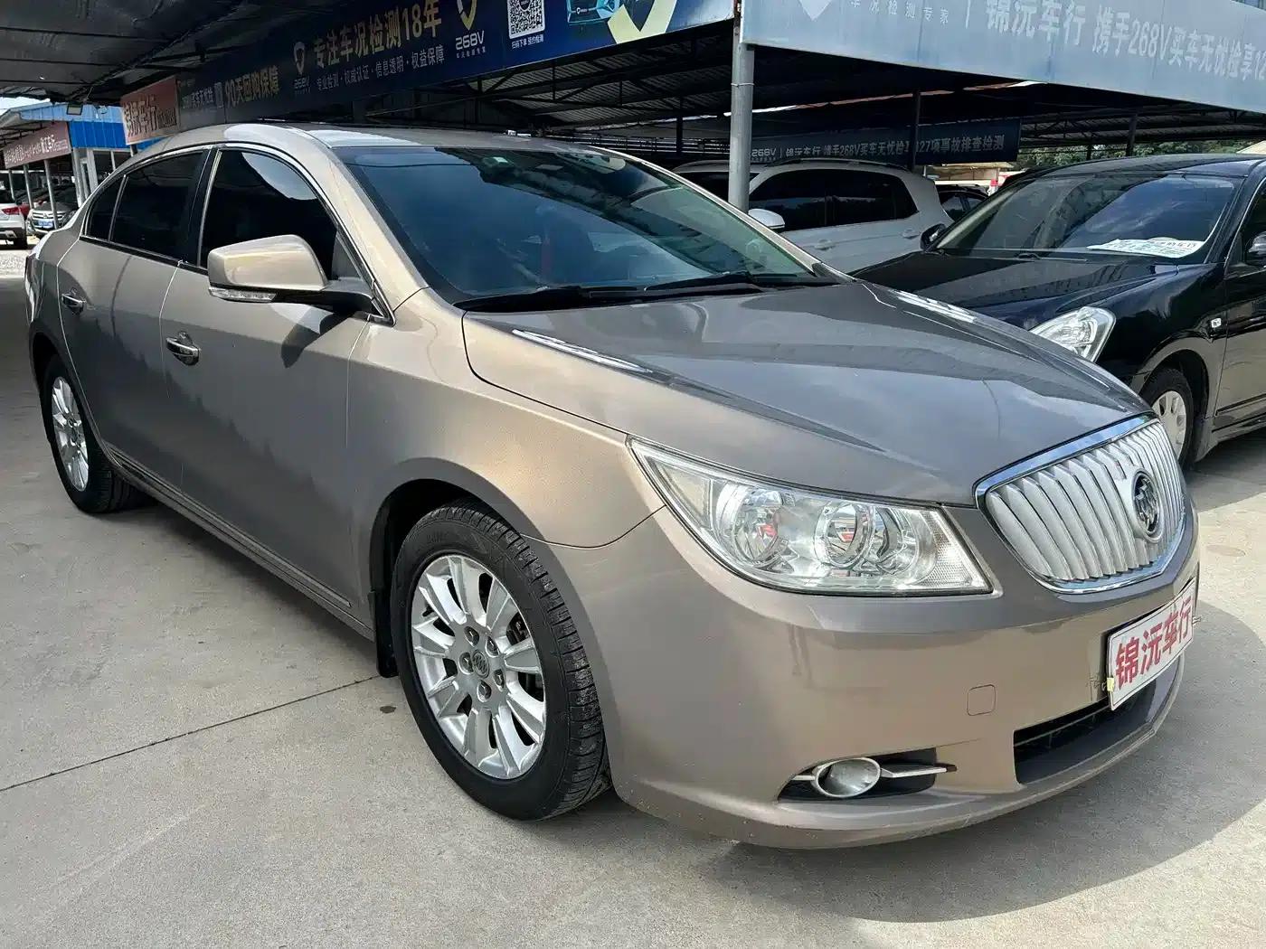 Buick LaCrosse 2012 2.4L SIDI Elegant Edition — миниатюра 3