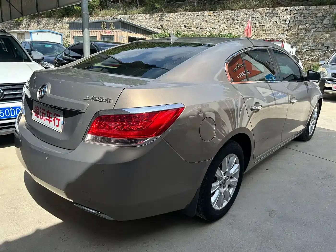Buick LaCrosse 2012 2.4L SIDI Elegant Edition — миниатюра 7