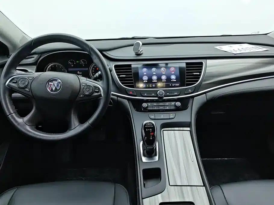Buick LaCrosse 2022 652T Luxury Edition — миниатюра 12