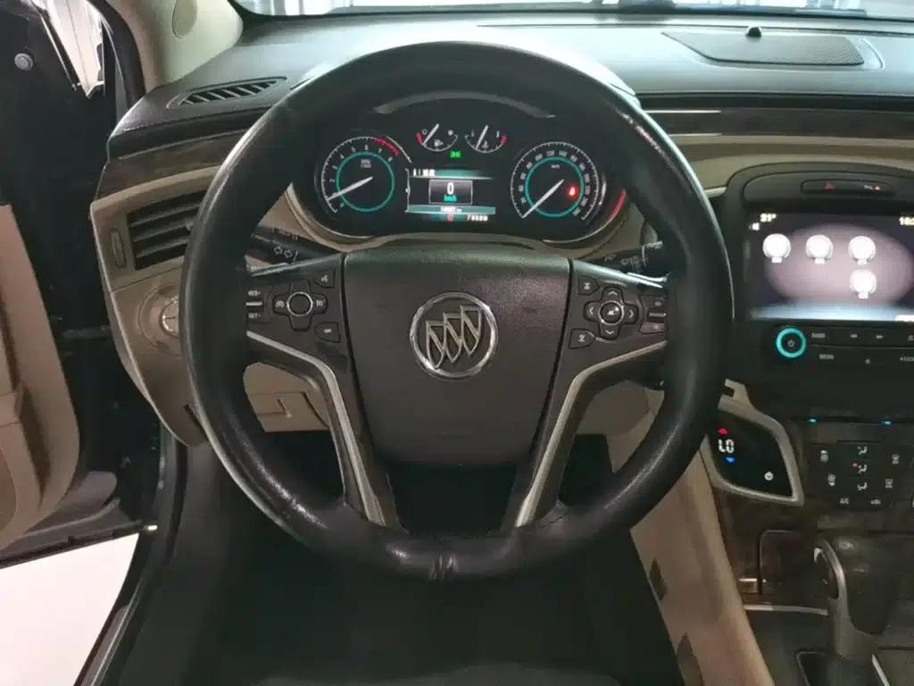 Buick LaCrosse 2013 2.4L SIDI Leading Comfort Edition — миниатюра 11