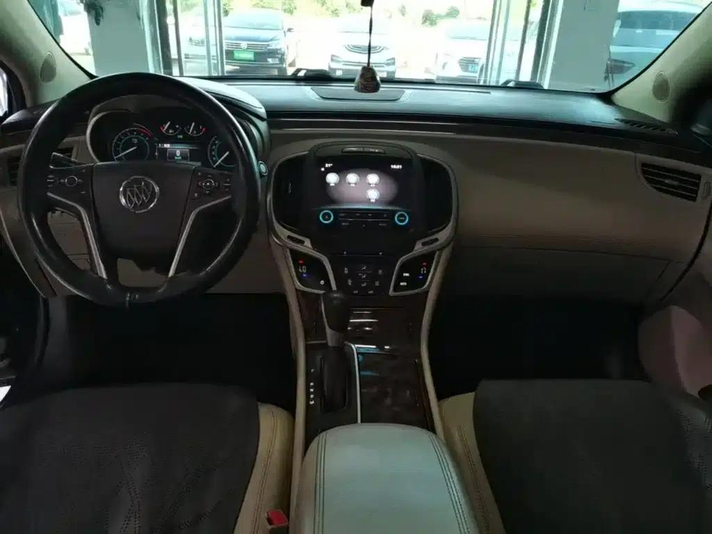 Buick LaCrosse 2013 2.4L SIDI Leading Comfort Edition — миниатюра 10