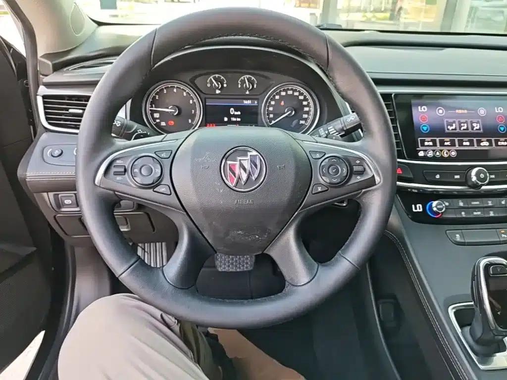 Buick LaCrosse 2021 552T Luxury Edition — миниатюра 11