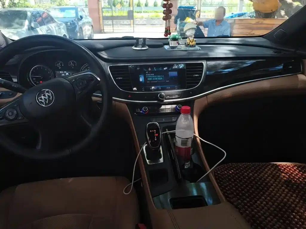Buick LaCrosse 2018 28T Elite — миниатюра 13