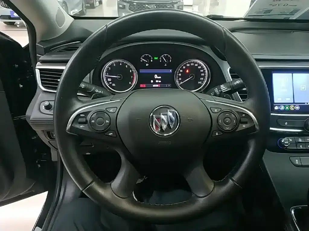Buick LaCrosse 2022 552T Luxury Edition — миниатюра 11