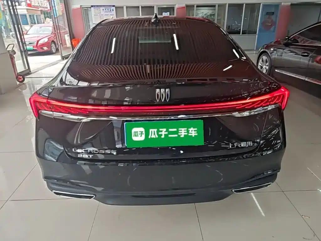Buick LaCrosse 2025 28T Platinum Edition — миниатюра 6