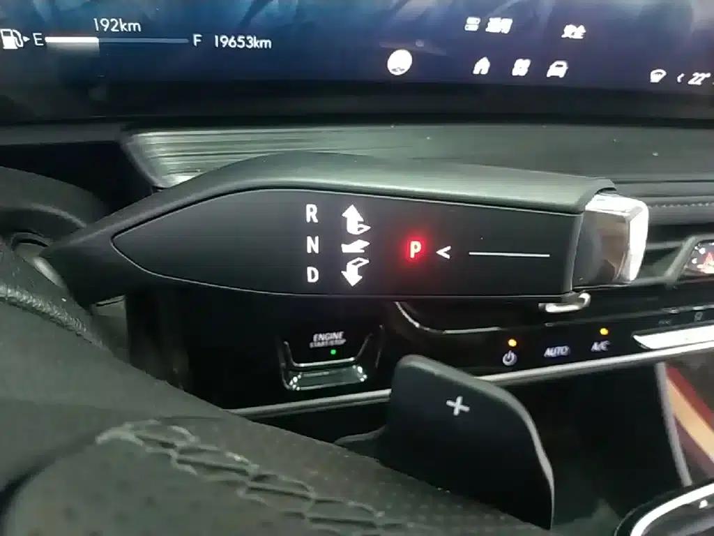 Buick LaCrosse 2025 28T Platinum Edition — миниатюра 14
