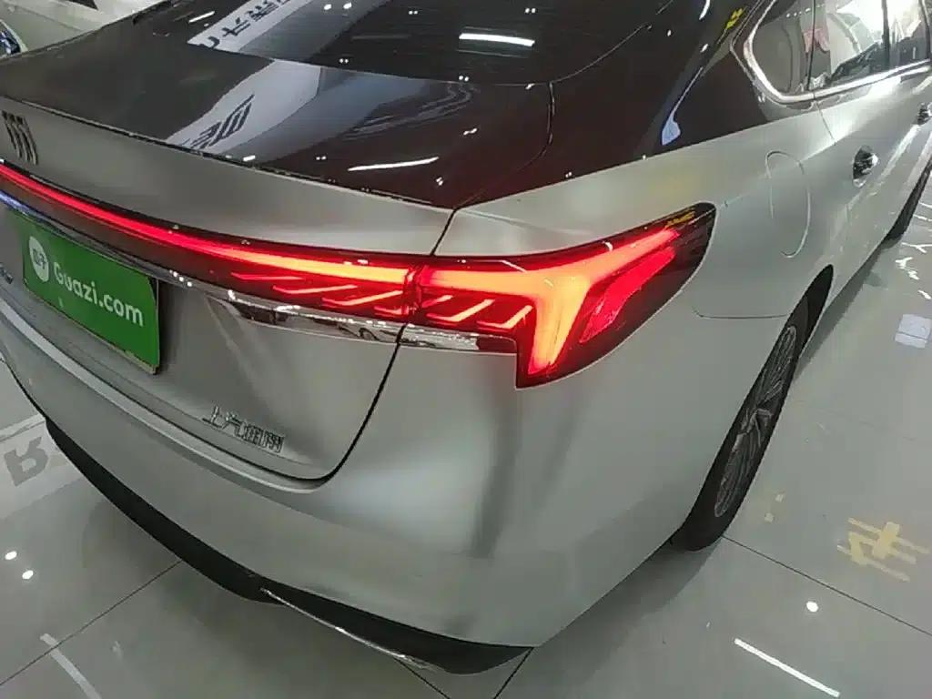 Buick LaCrosse 2025 28T Platinum Edition — миниатюра 8