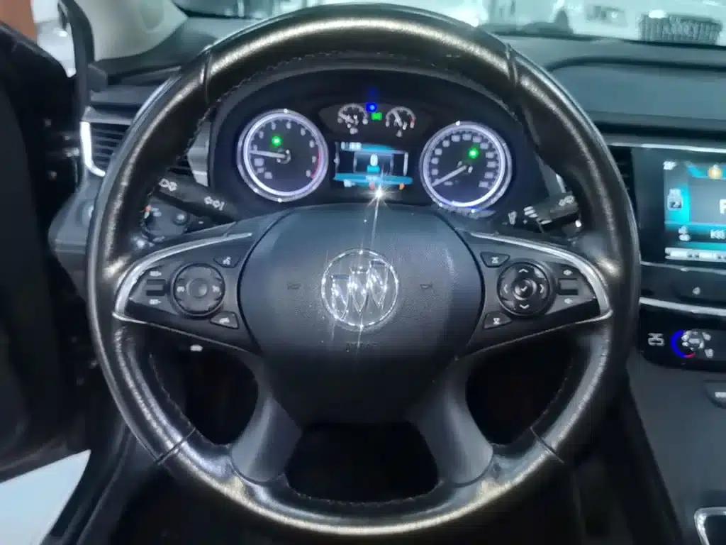 Buick LaCrosse 2018 20T Elite — миниатюра 11