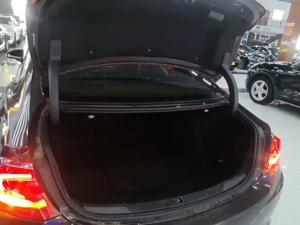 Buick LaCrosse 2018 20T Elite — миниатюра 19
