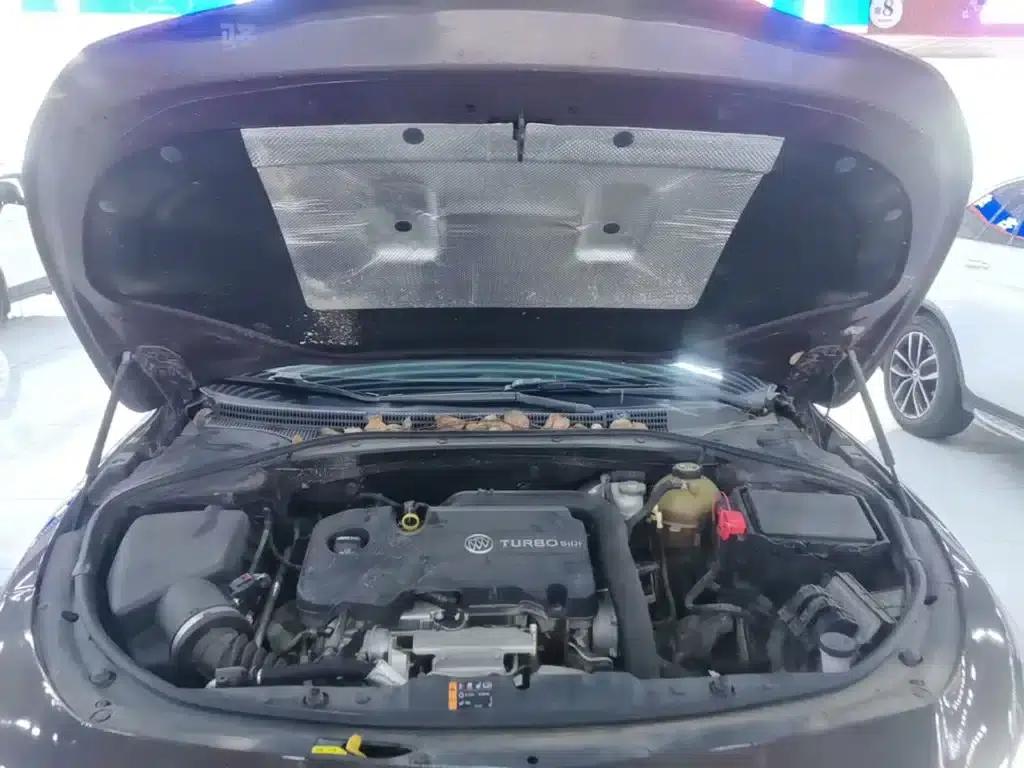 Buick LaCrosse 2018 20T Elite — миниатюра 20