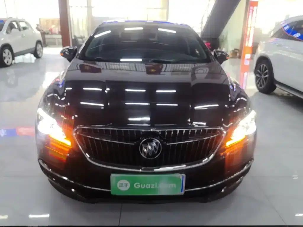 Buick LaCrosse 2018 20T Elite — миниатюра 3