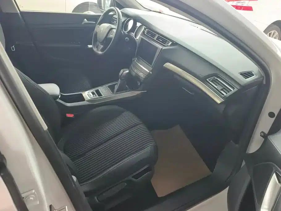 Peugeot 408 2018 350THP Automatic Luxury Edition — миниатюра 8