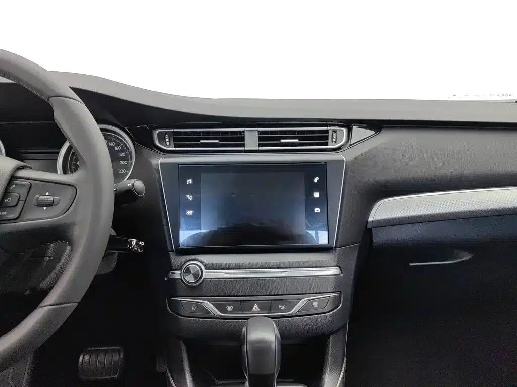 Peugeot 408 2020 360THP 10th Anniversary Edition — миниатюра 12