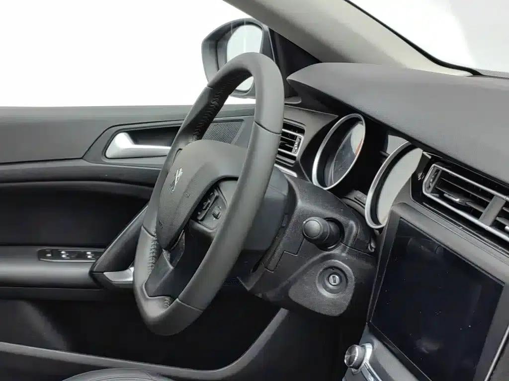 Peugeot 408 2020 360THP 10th Anniversary Edition — миниатюра 22
