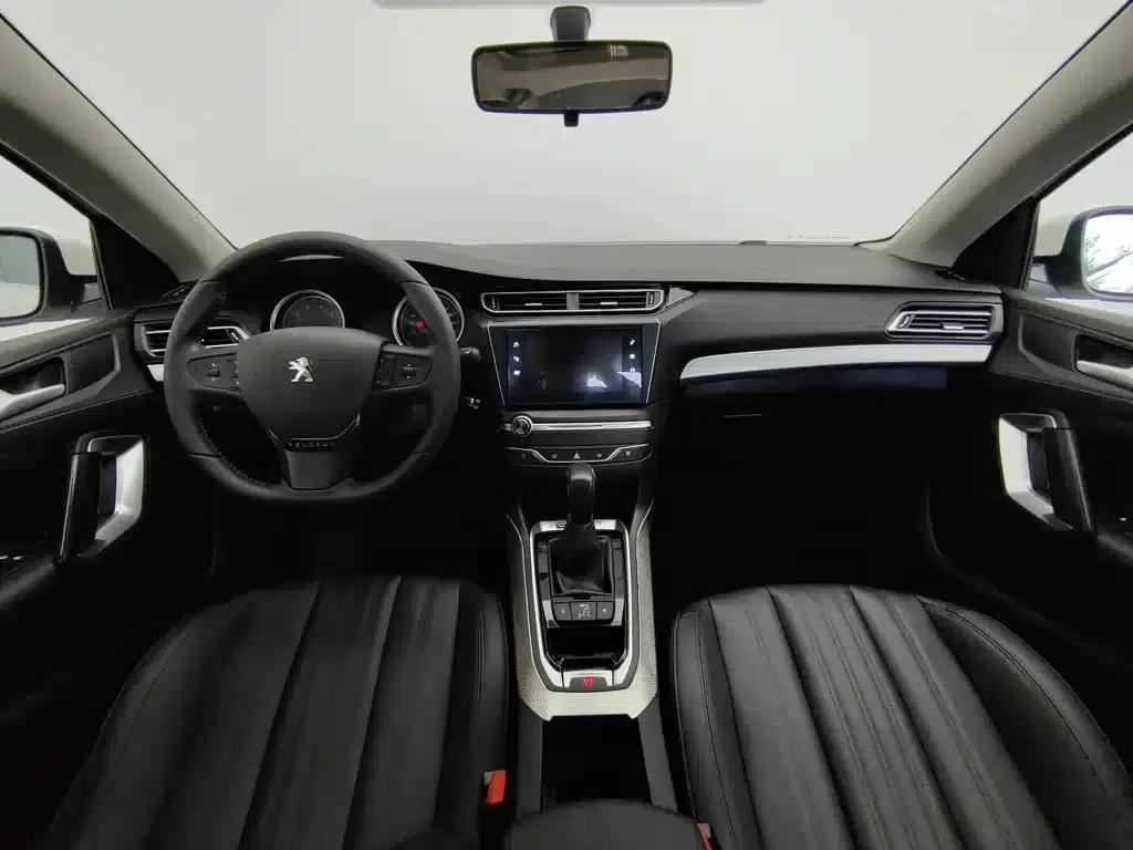 Peugeot 408 2020 360THP 10th Anniversary Edition — миниатюра 5