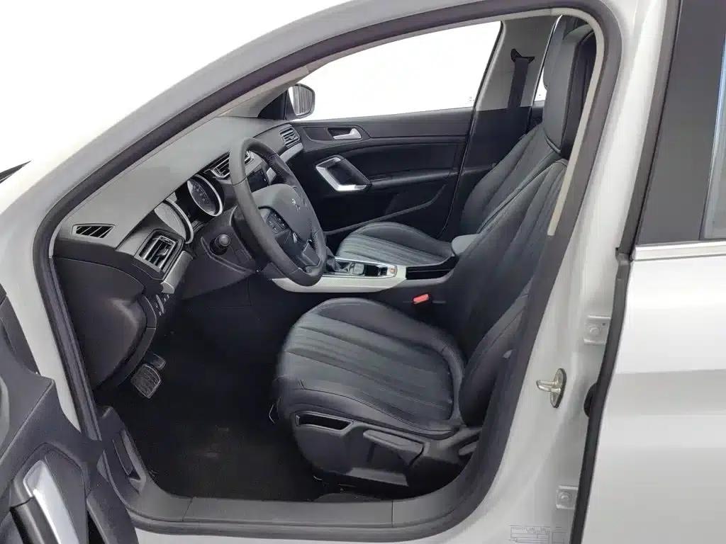 Peugeot 408 2020 360THP 10th Anniversary Edition — миниатюра 10