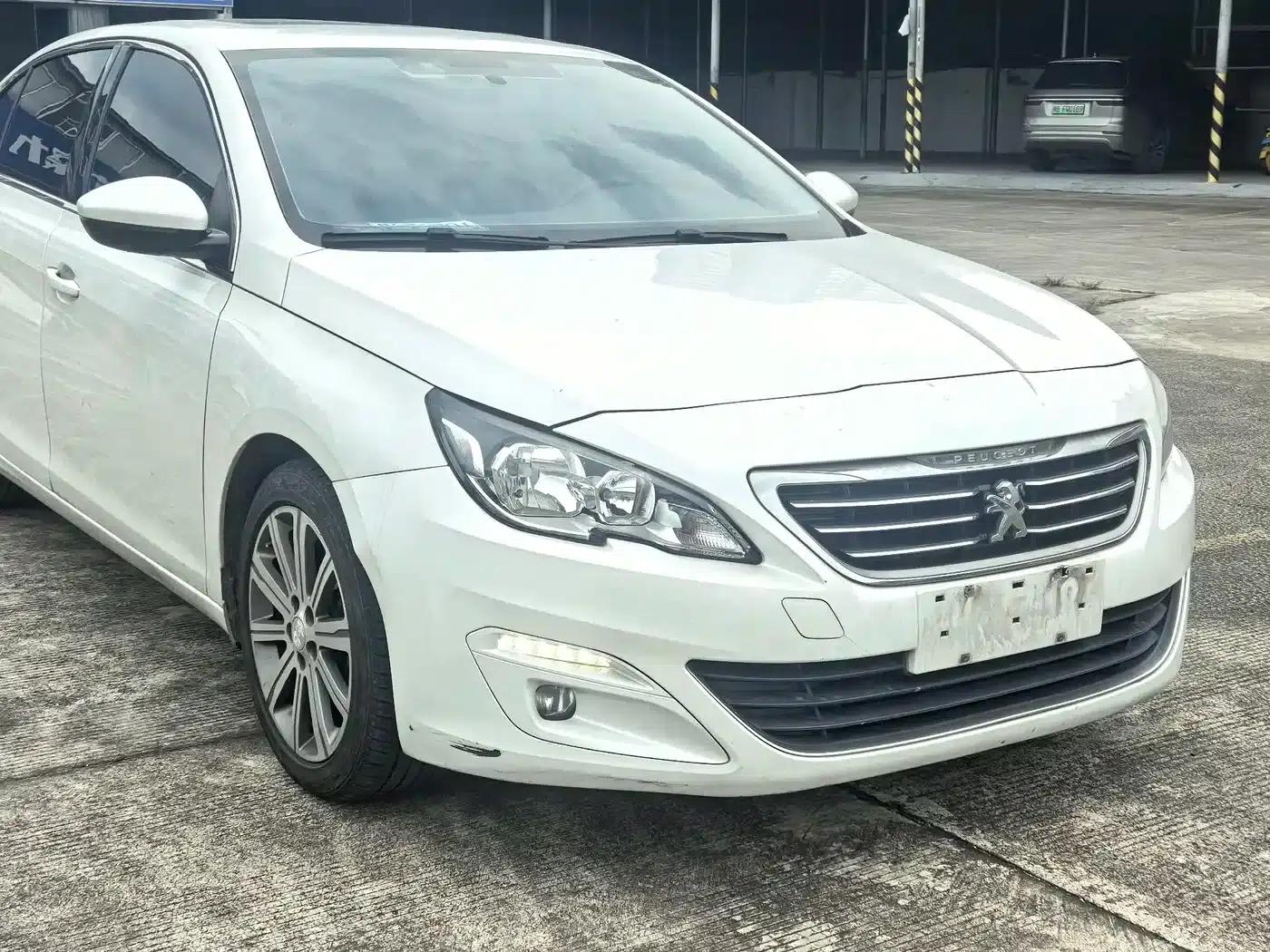 Peugeot 408 2014 1.8L Automatic Luxury Edition — миниатюра 3