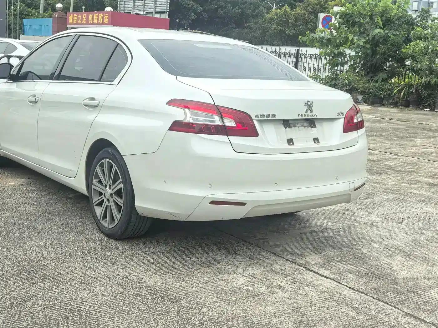 Peugeot 408 2014 1.8L Automatic Luxury Edition — миниатюра 8