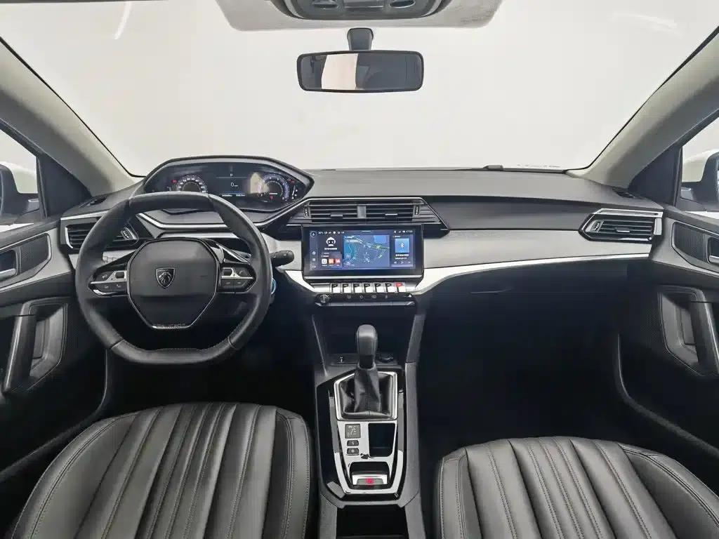 Peugeot 408 2022 1.6T Chasing Light Edition — миниатюра 5