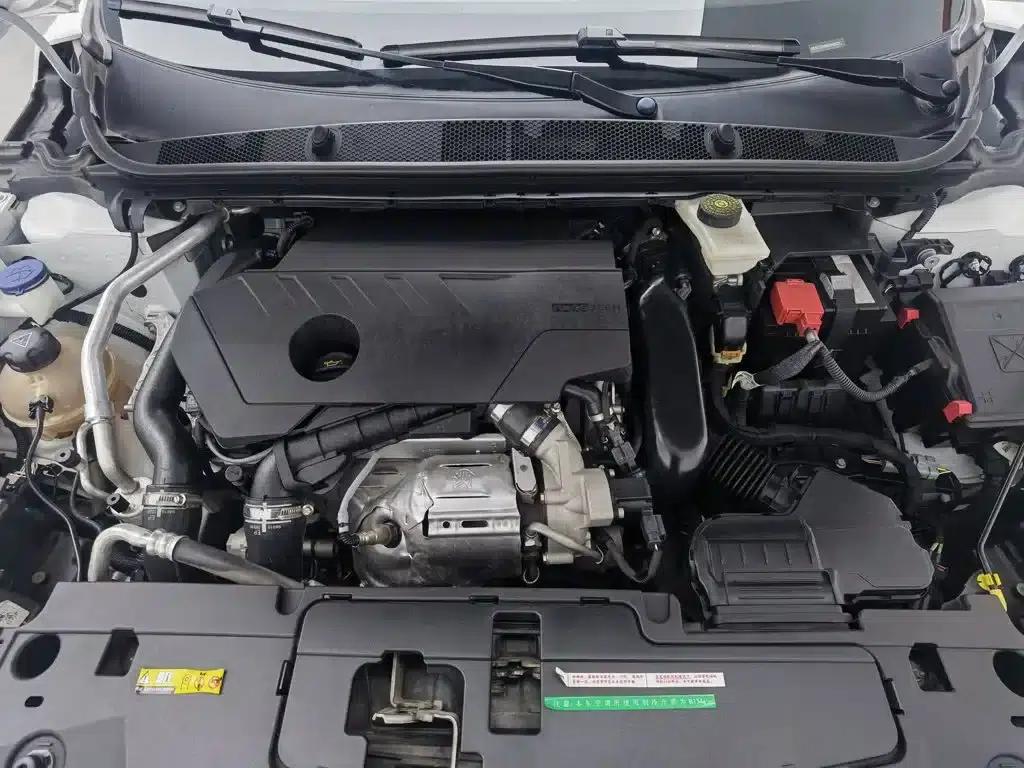 Peugeot 408 2022 1.6T Chasing Light Edition — миниатюра 6