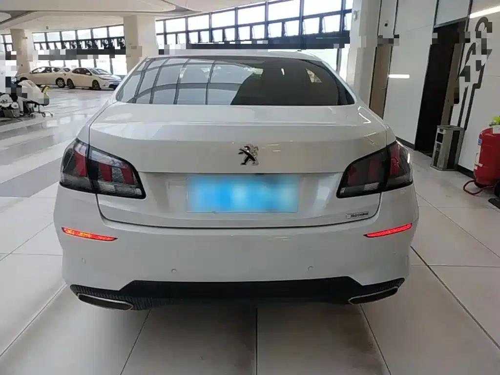 Peugeot 408 2020 360THP 10th Anniversary Edition — миниатюра 6