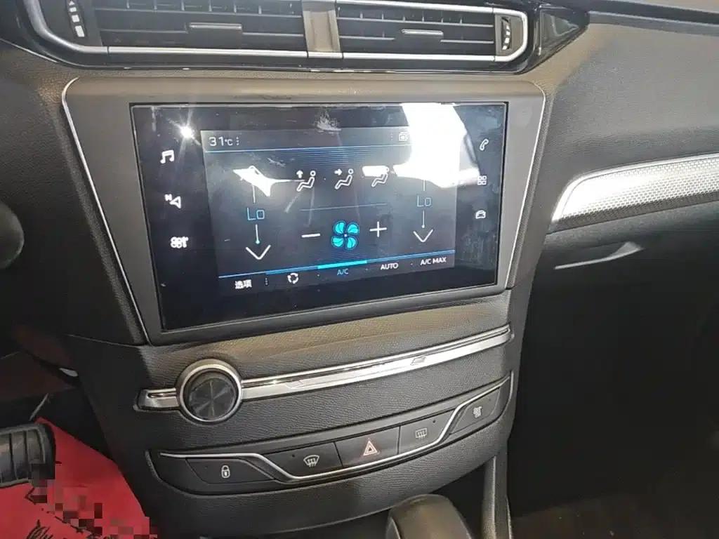 Peugeot 408 2019 360THP Automatic Luxury Edition (China VI Emission Standard) — миниатюра 13
