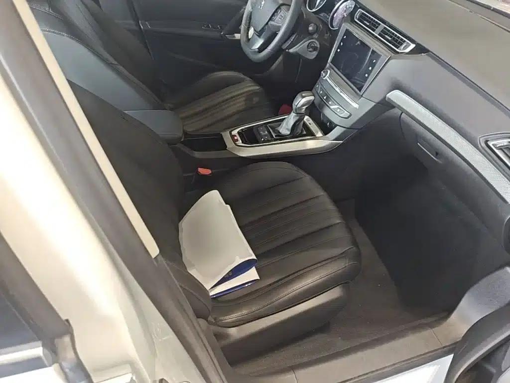 Peugeot 408 2019 360THP Automatic Luxury Edition (China VI Emission Standard) — миниатюра 25