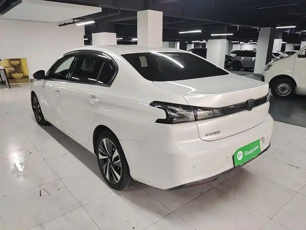 Peugeot 408 2022 1.6T Chasing Light Edition — миниатюра 5
