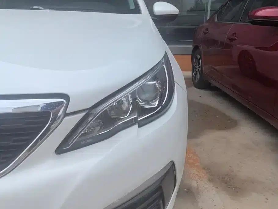 Peugeot 308 2016 1.6L Automatic Fashion Edition — миниатюра 5