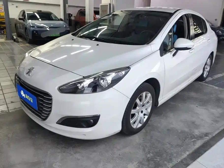Peugeot 308 2013 1.6L Automatic Premium Edition — миниатюра 1