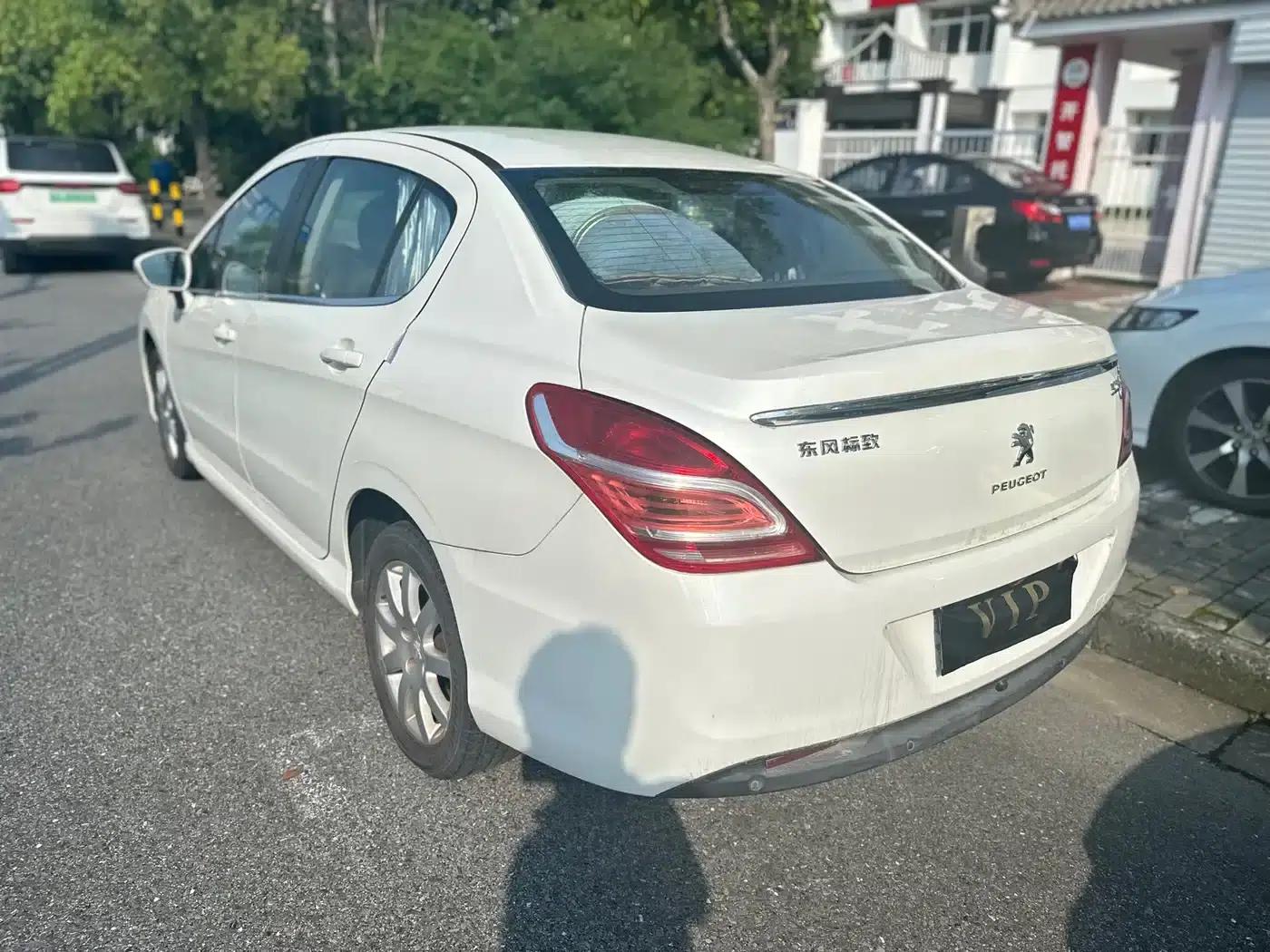 Peugeot 308 2014 Enjoy Edition Classic 1.6L Automatic Fashion Model — миниатюра 6