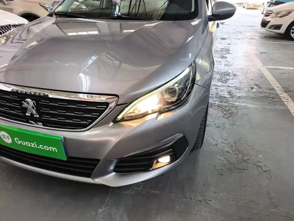 Peugeot 308 2018 1.6L Automatic Luxury Edition — миниатюра 24