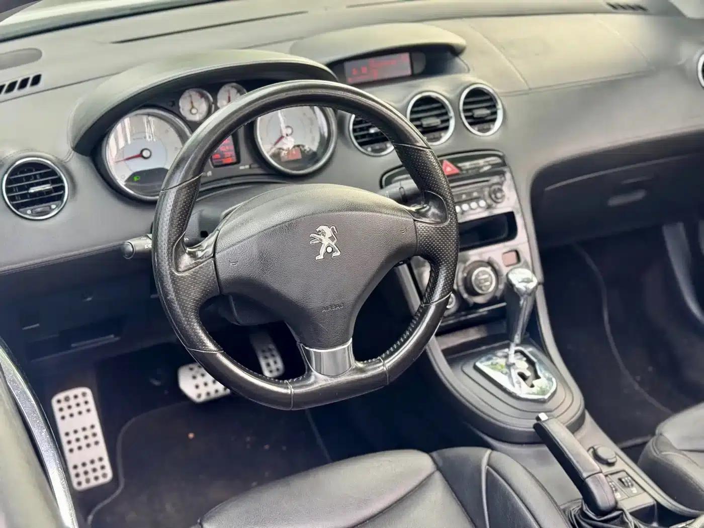 Peugeot 308 Imported 2012 Model 1.6T CC Fashion Edition — миниатюра 9