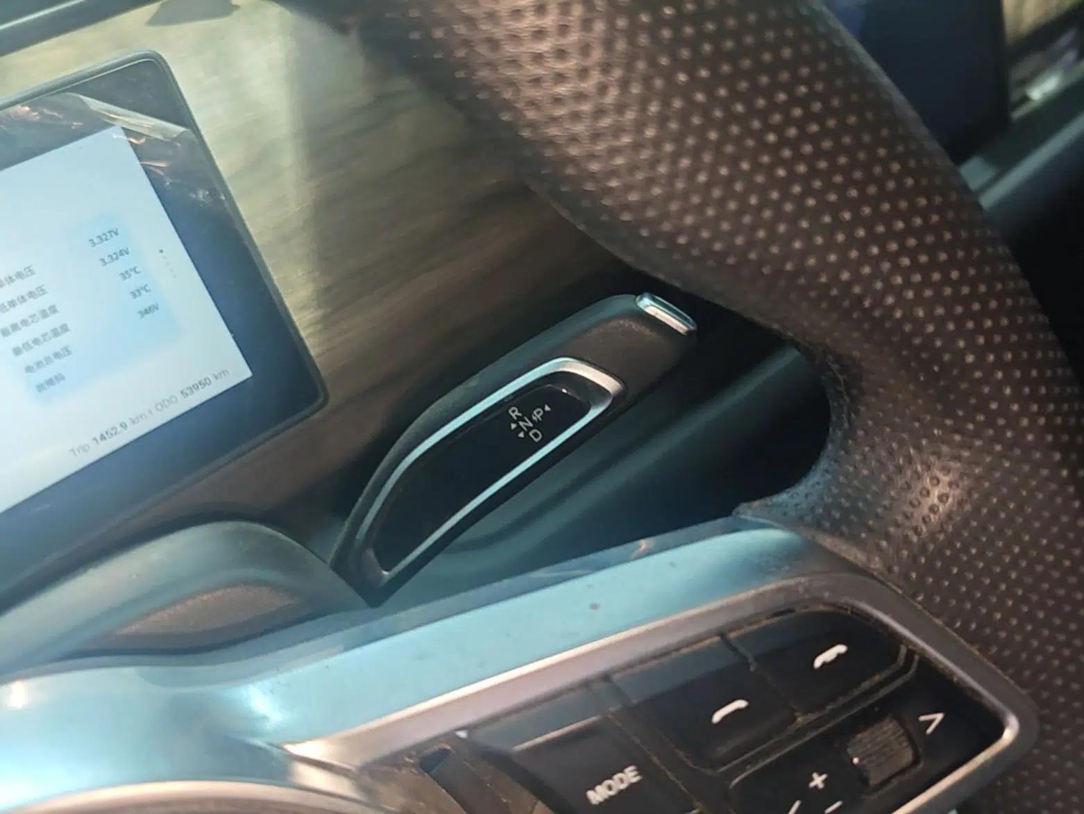 Ruichi EC75 2025 Model Passenger Vehicle Smart Driving Ultra-Charging Edition, Pioneer Type I, 52.16 kWh — миниатюра 16