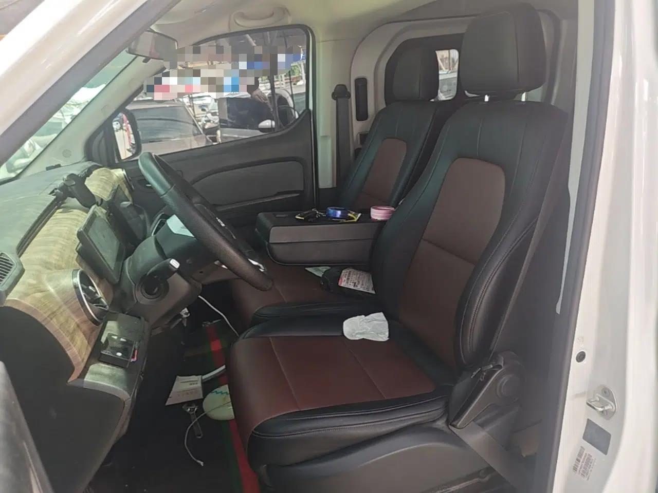 Ruichi EC75 2025 Model Passenger Vehicle Smart Driving Ultra-Charging Edition, Pioneer Type I, 52.16 kWh — миниатюра 17