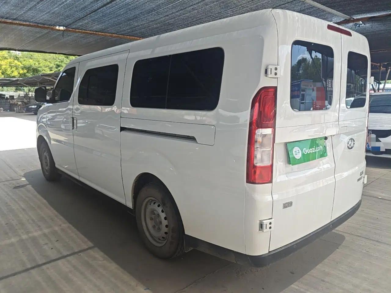 Ruichi EC75 2025 Model Passenger Vehicle Smart Driving Ultra-Charging Edition, Pioneer Type I, 52.16 kWh — миниатюра 4