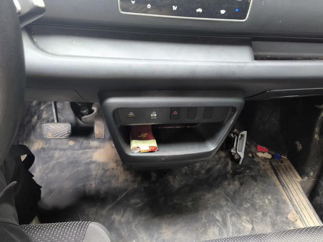Ruichi EC75 2024 Pioneer Model I 41.5 kWh — миниатюра 11