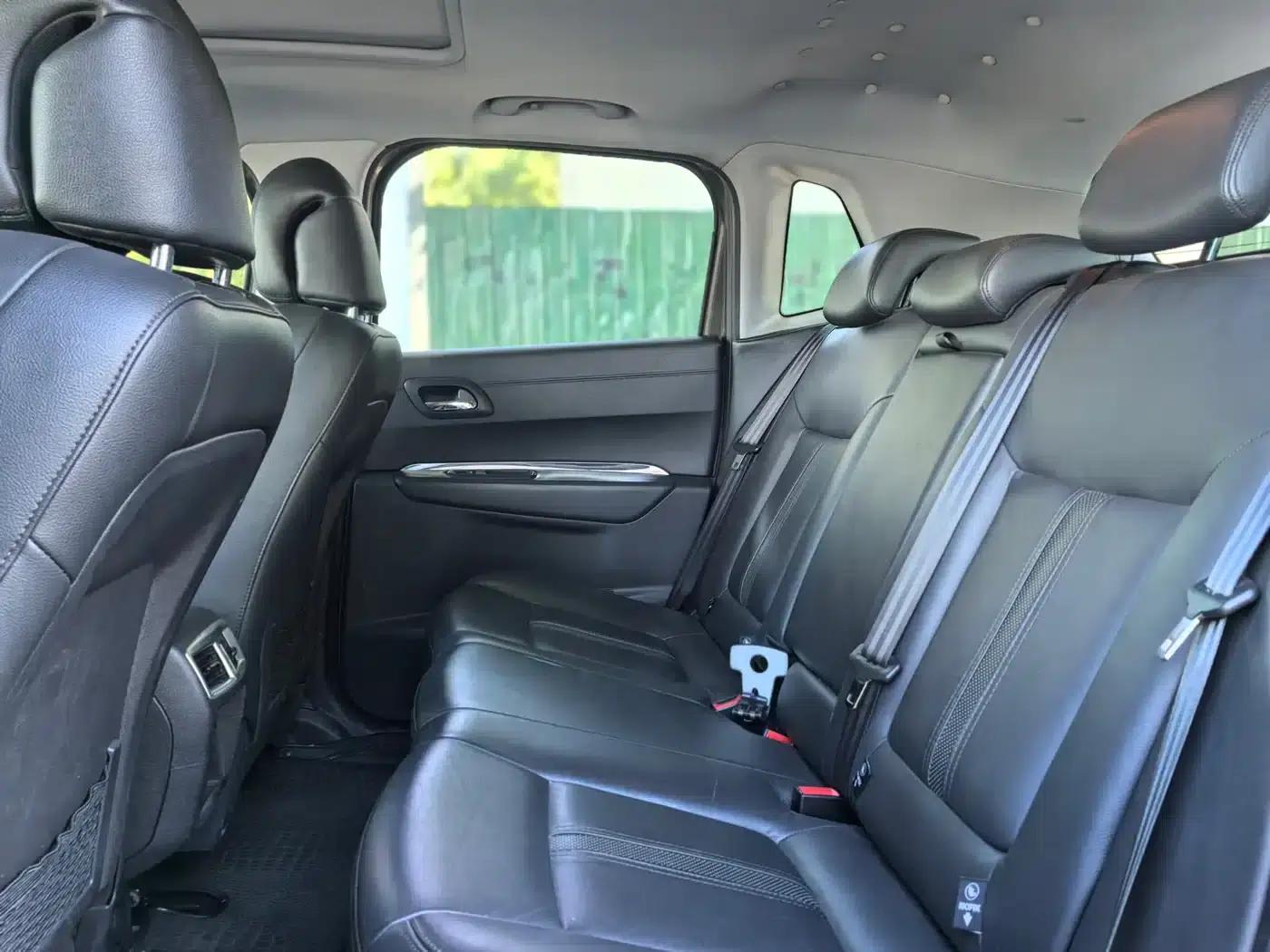 Peugeot 3008 2013 2.0L Automatic Trend Edition — миниатюра 15