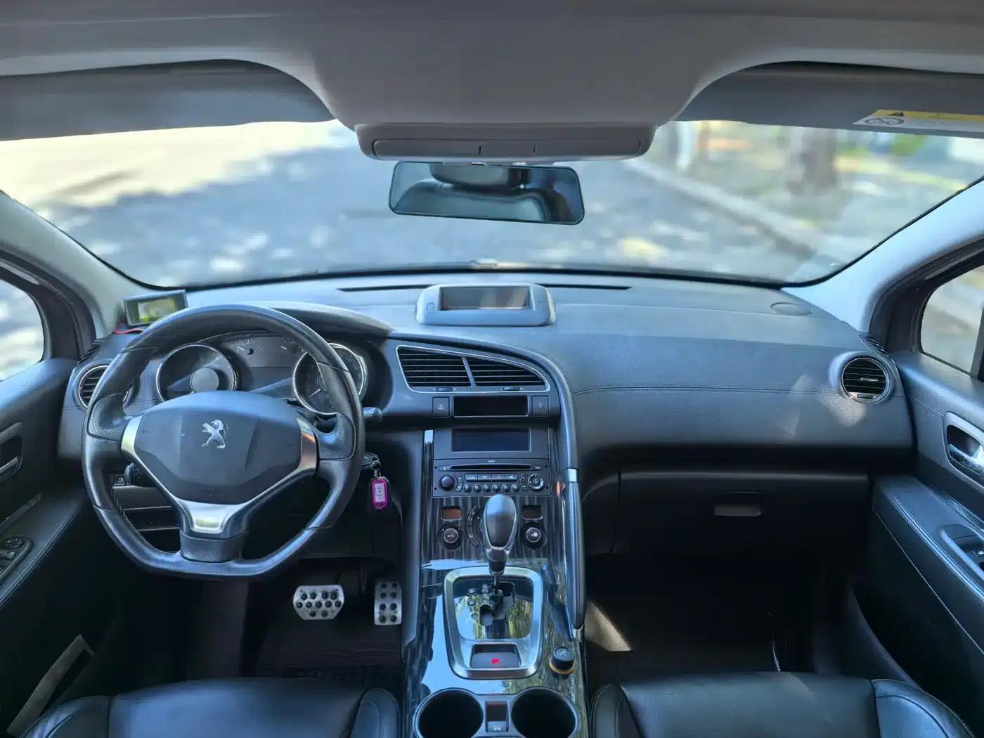 Peugeot 3008 2013 2.0L Automatic Trend Edition — миниатюра 19