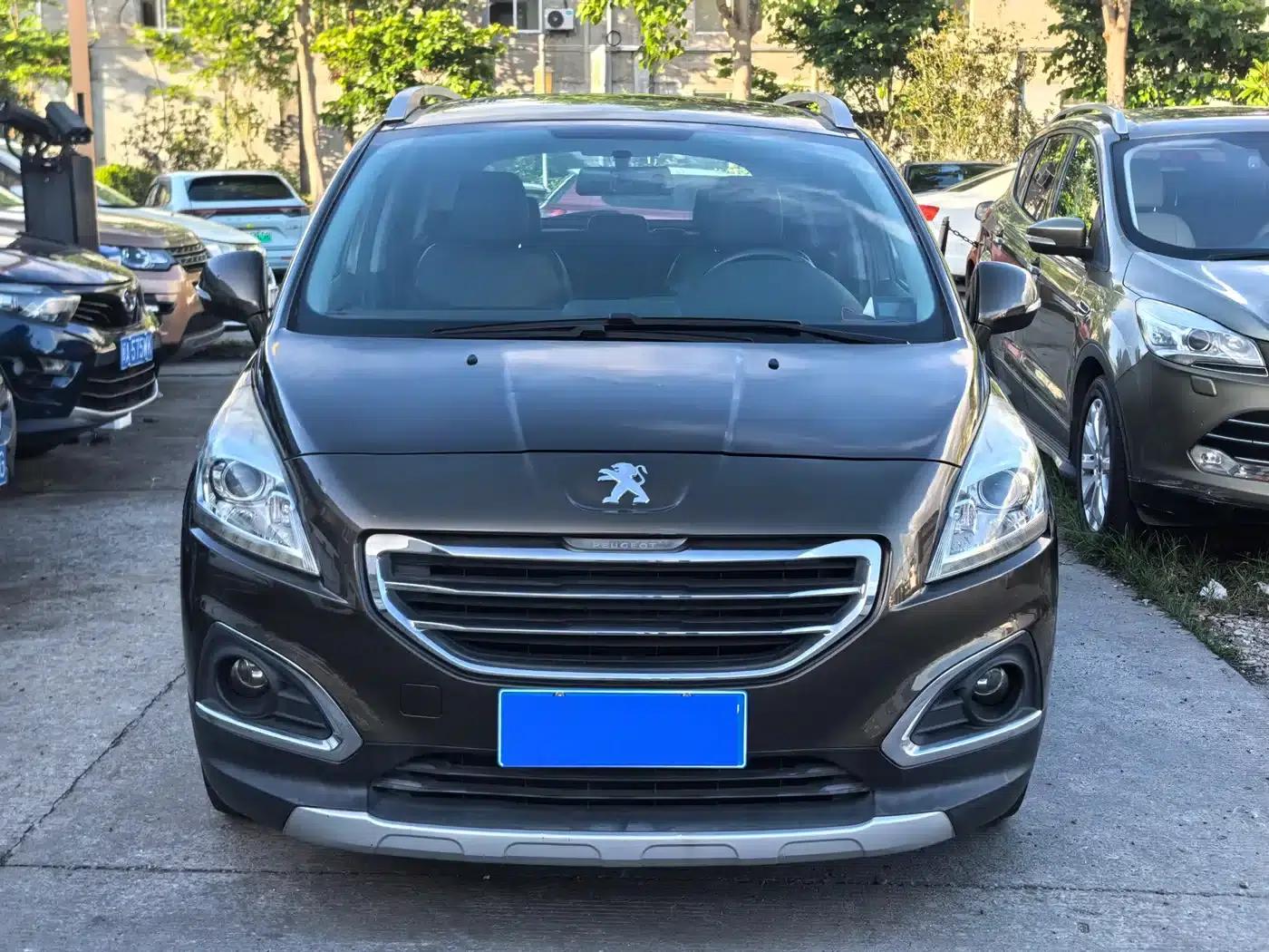 Peugeot 3008 2013 2.0L Automatic Trend Edition — миниатюра 6