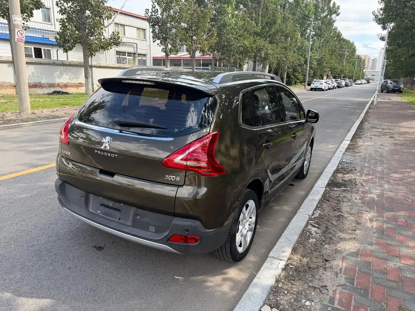 Peugeot 3008 2013 2.0L Automatic Trend Edition — миниатюра 14